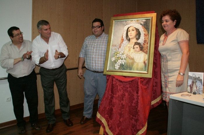 Una pintura de María Teresa Gómez Acevedo anuncia los cultos de la Virgen del Rosario de Cartaya