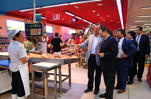 Supermercados MAS invierte diez millones en su nuevo establecimiento de Punta