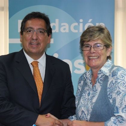 La Fundación Cajasol y el CB Conquero fomentan el deporte de base