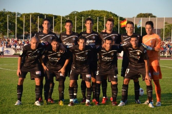 El Recreativo visita al Ceuta en un duelo de invictos