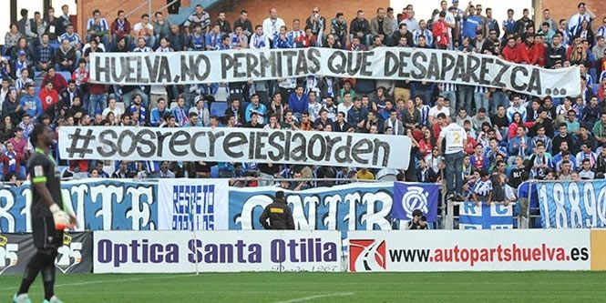 El Frente Onuba mostró su apoyo al IES La Orden