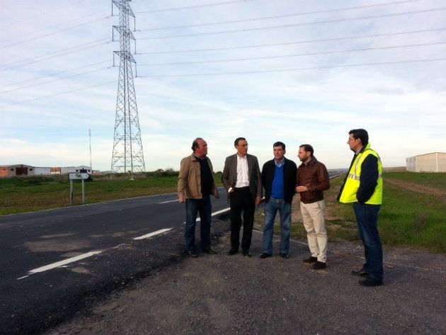 La Diputación de Huelva invierte 277.000 euros en mejorar la carretera de La Ribera