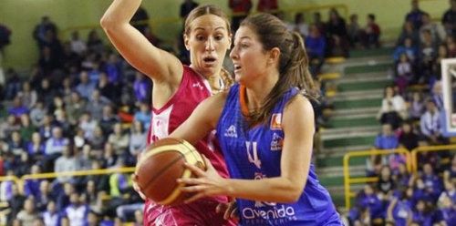 Perfumerías Avenida baja de la nube al Conquero (65-37)