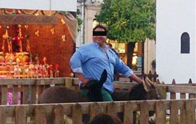El runrún: 'Platero', víctima de un burro