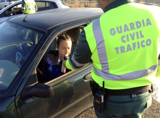 Tráfico intensifica la vigilancia en las carreteras secundarias para reducir la accidentalidad