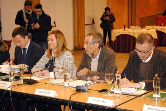 La Junta acata el cierre de pozos y asegura que sin el Plan de la Corona Norte la situación sería 'más difícil'
