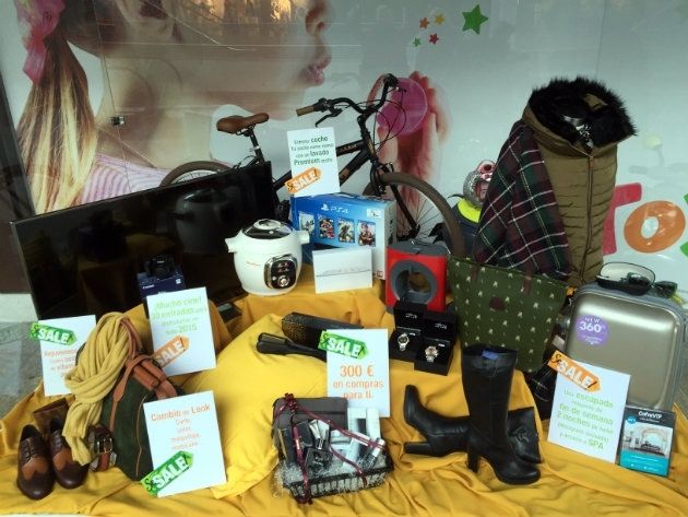 Holea sortea entre sus clientes un escaparate valorado en 6.000 euros