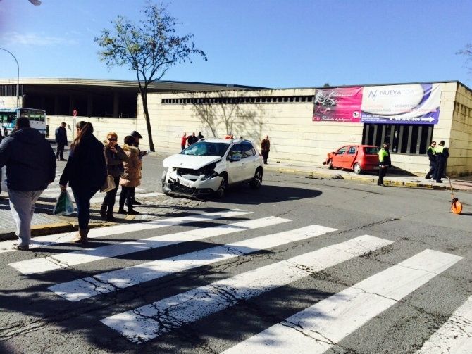 Aparatoso accidente en Doctor Rubio