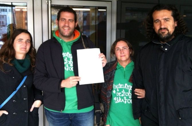 Educación sin recortes se manifestará en los centros todos los miércoles en defensa de la educación pública