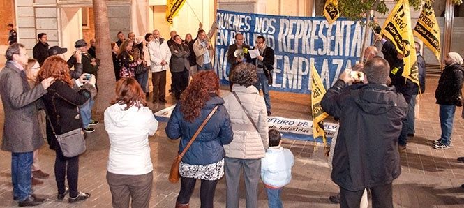 La Mesa de la Ría acusa a Caraballo de 'usurpar la voz de la ciudadanía'