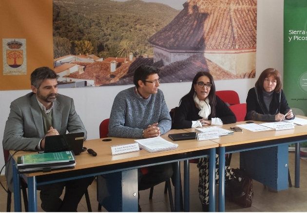 El Parque Sierra de Aracena y Picos de Aroche refuerza la lucha contra la seca de la encina y el alcornoque