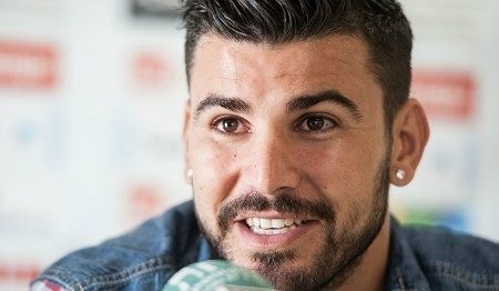 Braulio reconoce que fichó por el Recre 'de rebote' y que ha estado mucho tiempo fuera de forma
