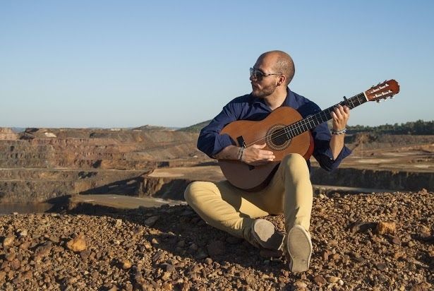 Adrián Cobos: “Este disco es algo que perseguía desde niño”