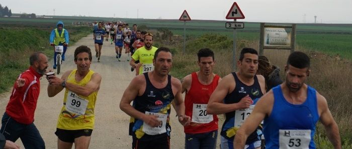 Adrián Andivia y María Belmonte reinan bajo la lluvia en La Palma