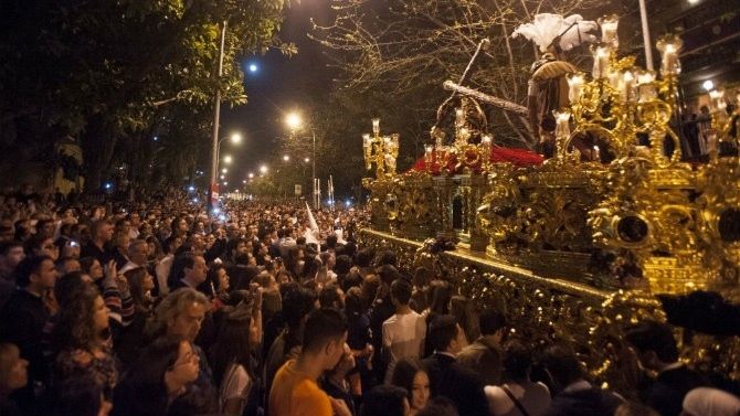 Lunes Santo: Cuatro barrios, cuatro esencias