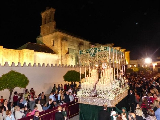 Un luminoso Domingo de Ramos inaugura la Semana Santa de Moguer