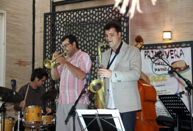 La banda onubense ‘Javier Ortí Quinteto’ abre el ciclo 'Jazz en el Patio'