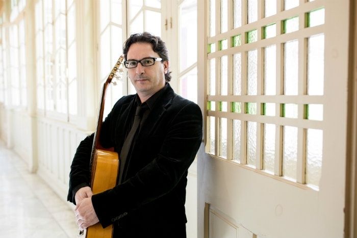 Paco Cruzado presenta 'La Nueva Escuela Bolera'