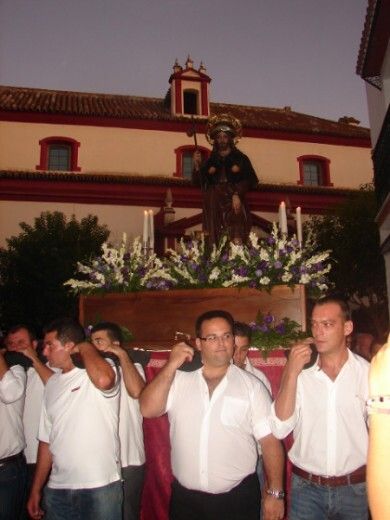La procesión de San Roque pone el broche de oro a las fiestas patronales