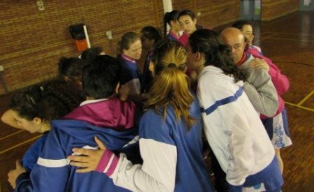 El CB Conquero pasa como líder invicto a los cuartos de final del Andaluz Júnior