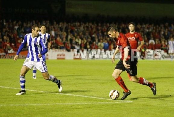Sin clavo ardiendo al que agarrarse (2-1)