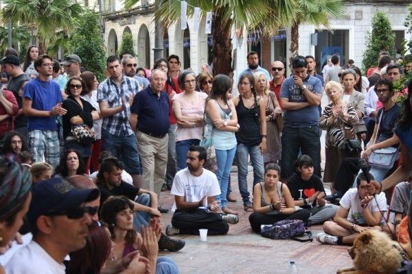 DRY Huelva convoca una concentración para pedir un referéndum para la toma de decisiones en el Gobierno