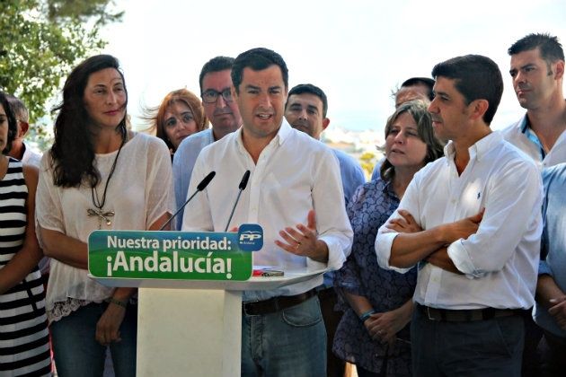 Moreno lamenta que el PSOE permita 'radicalizar las instituciones tras echarse a los brazos de Podemos'