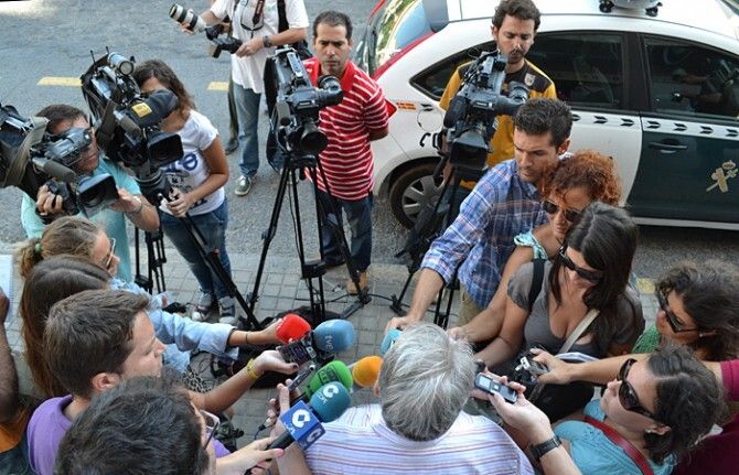 Derecho a Vivir pide ante el juzgado que intervenga y obligue a restituirle la sonda a Ramona Estévez