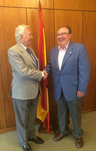 La Fundación Caja Rural del Sur continuará colaborando con el Banco de Alimentos