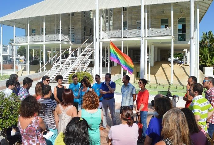 Punta Umbría se suma a la celebración del día del orgullo de lesbianas, gais, transexuales y bisexuales