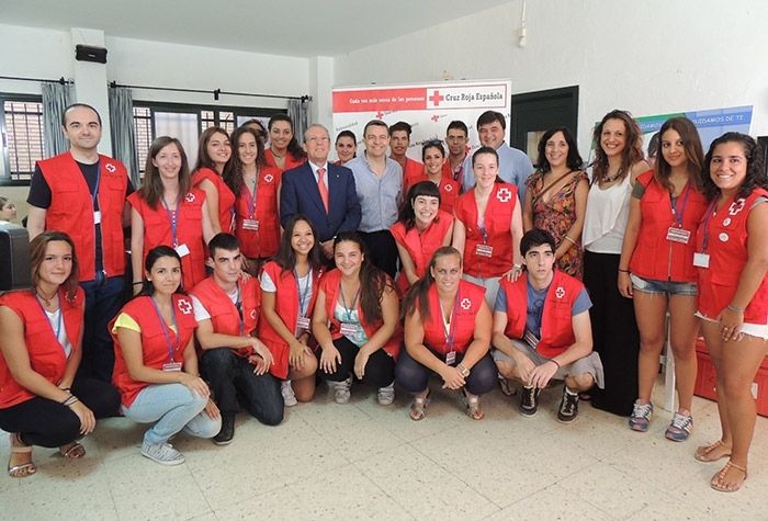 Arranca el campamento de Aguas de Huelva, que ofrecerá atención integral a 50 niños