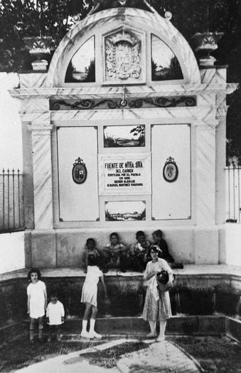 Galaroza bucea en su archivo histórico