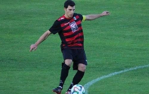Tore firma por dos temporadas con el Recre para convertirse en el primer fichaje de la 2015-16