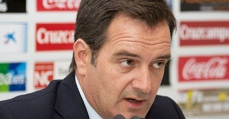 Antonio Martín asegura que no es necesario estar al día con Hacienda el 31 de julio y que los pagos a jugadores y trabajadores están garantizados