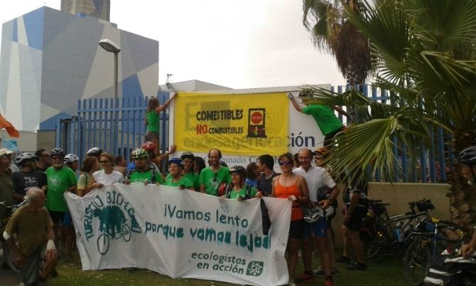 La Ecomarcha 2015 de Ecologistas en acción denuncia la situación ambiental de la Ría onubense