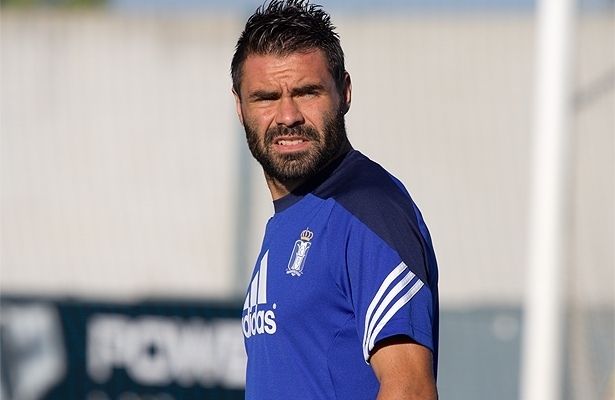 El Albacete hace oficial el fichaje de Córcoles