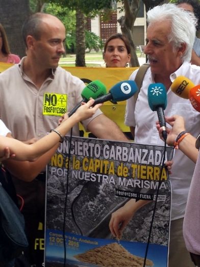 La Mesa de la Ría llevará a pleno una moción para lograr unanimidad institucional en la retirada de los fosfoyesos