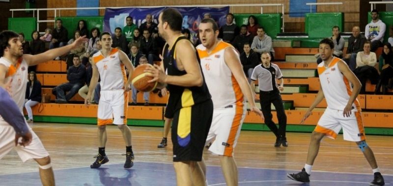El pívot Emilio Morilla refuerza al proyecto EBA de Huelva