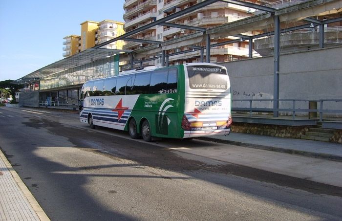 Detenidos tras llevar en coche a dos menores de Punta a Huelva para robarles