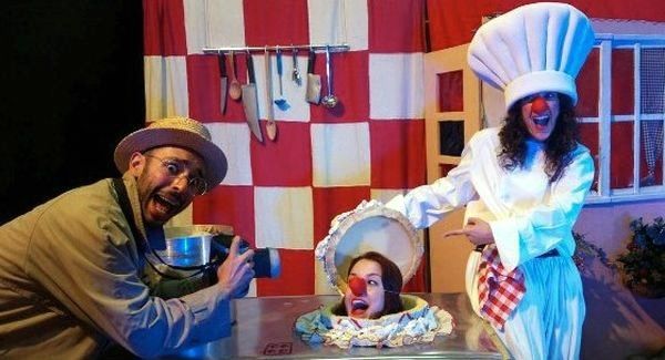 Acuario Teatro presenta este miércoles en Moguer su comedia musical 'Con mucho gusto'