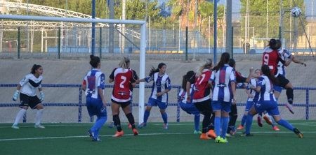 El Fundación Cajasol Sporting destroza al CD Híspalis en su segundo test (1-8)