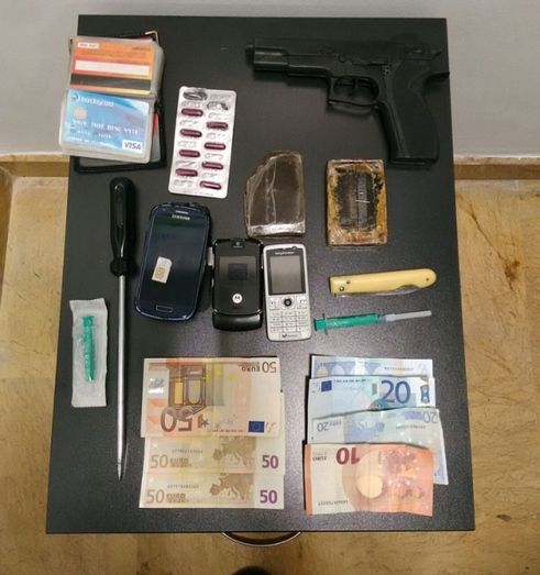 Detenido en la Orden con casi 200 gramos de hachís mientras se drogaba y molestaba a los vecinos
