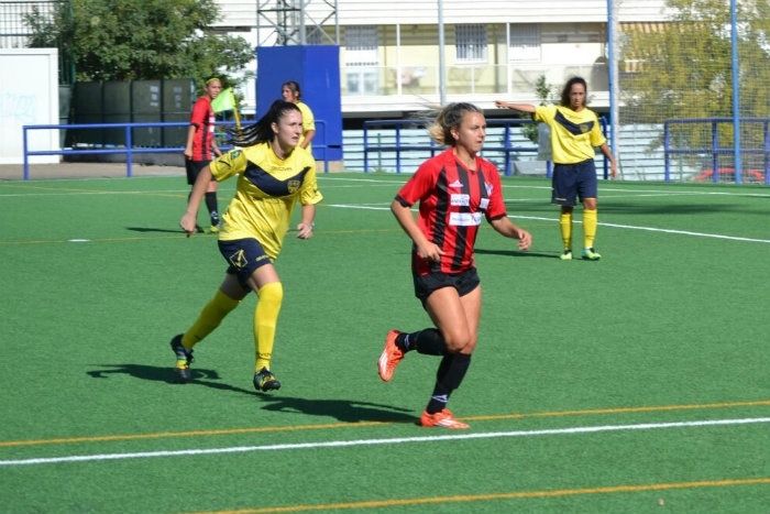 El Sporting pasa por encima del Híspalis en la Copa Andalucía (1-5)