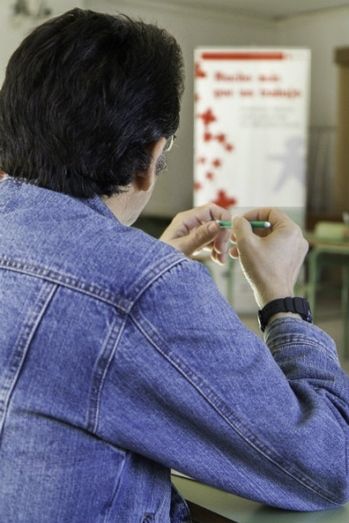 El proyecto de empleo para personas vulnerables de Cruz Roja logra la inserción laboral de 59 personas