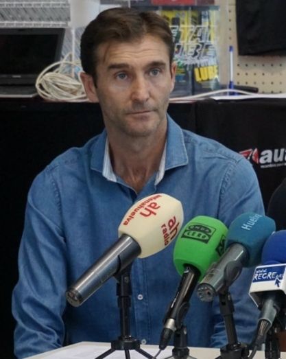 Toledano señala que si no se gana al Jaén tendrán que “valorar la situación” de Domínguez
