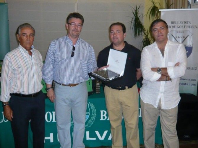 Raúl Méndez se lleva el triunfo en el Circuito Onda Cero Huelva
