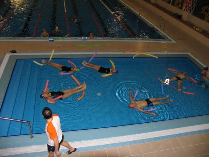 La piscina cubierta de Almonte inicia su nueva temporada con cuarenta cursos de natación
