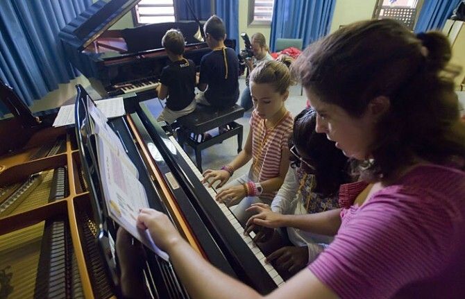 Comienza un curso de la Fundación Barenboim-Said de iniciación a la música