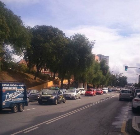 Los empresarios del sector de las autoescuelas se manifestarán los tres próximos viernes por la huelga de los examinadores