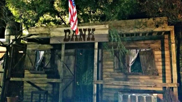 Terrorífico Halloween de la mano del viejo oeste americano en la Intercomunidad Parque Nuevo Molino